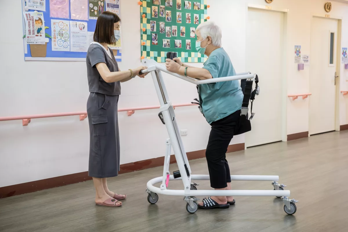 durable patient lifts